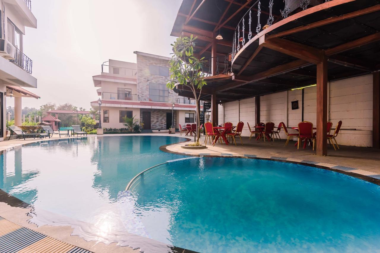 Sia Resort Alībāg Buitenkant foto